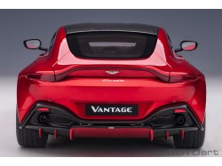 Aston Martin Vantage 2019 1:18 červená - AUTOart