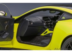 Aston Martin Vantage 2019 1:18 (Lime Essence) - Auto Art