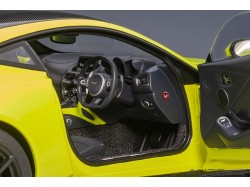 Aston Martin Vantage 2019 1:18 (Lime Essence) - AUTOart