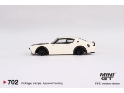 NISSAN SKYLINE KENMERI LIBERTY WALK 1973 - bílá -1:64 - Mini GT