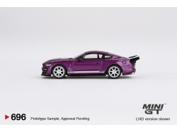 FORD  SHELBY GT500 DRAGON SNAKE CONCEPT - fuschia met.1:64 - Mini GT