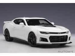 Chevrolet Camaro ZL1 2017 1:18 (Summit White) - AUTOart