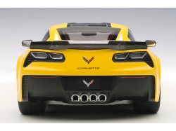 Chevrolet Corvette C7 Z06 "C7R Edition" 2015 1:18 (Corvette Racing Yellow) - AUTOart