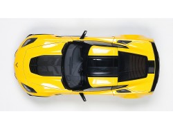 Chevrolet Corvette C7 Z06 "C7R Edition" 2015 1:18 (Corvette Racing Yellow) - AUTOart