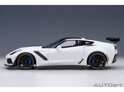 Chevrolet Corvette C7 ZR1 2019 1:18 (Arctic White) - AUTOart