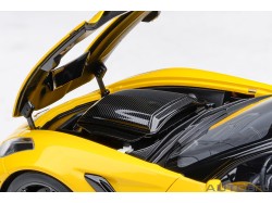 Chevrolet Corvette C7 ZR1 2019 1:18 (Corvette Racing Yellow Tintcoat) - AUTOart