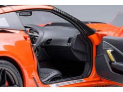 Chevrolet Corvette C7 ZR1 2019 1:18 oranžová - AUTOart