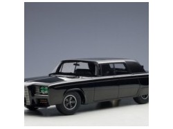 Black Beauty - Green Hornet TV Series from 1966-1967 1:18 černá - AUTOart