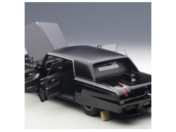 Black Beauty - Green Hornet TV Series from 1966-1967 1:18 černá - AUTOart