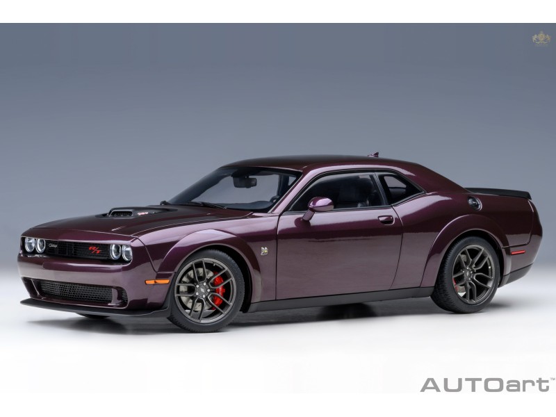 Dodge Challenger R/T SCAT PACK SHAKER WIDEBODY 2022 1:18 fialová - AUTOart