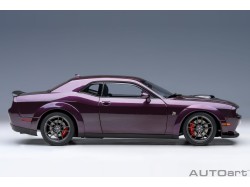 Dodge Challenger R/T SCAT PACK SHAKER WIDEBODY 2022 1:18 (Hellraisin) - AUTOart