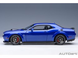 Dodge Challenger R/T SCAT PACK SHAKER WIDEBODY 2022 1:18 modrá - AUTOart