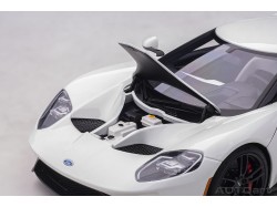 Ford GT 2017 1:18 bílá - AUTOart