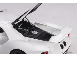 Ford GT 2017 1:18 (Frozen White) - AUTOart