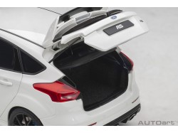 Ford Focus RS 2016 1:18 (Frozen White) - AUTOart