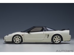 Honda NSX-R (NA2) 2019 1:18 (Championship White) - AUTOart