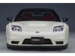 Honda NSX-R (NA2) 2019 1:18 (Championship White) - AUTOart