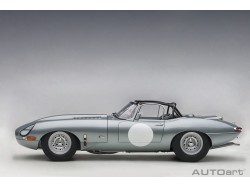 Jaguar Lightweight E-Type 2015 1:18 (Silver) - AUTOart