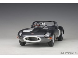 Jaguar Lightweight E-Type 2015 1:18 šedá - AUTOart