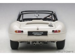 Jaguar Lightweight E-Type 2015 1:18 (White) - AUTOart