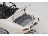 Jaguar Lightweight E-Type 2015 1:18 (White) - AUTOart