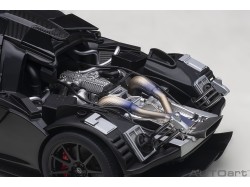 McLaren P1 2013 1:18 (Fire Black) - AUTOart