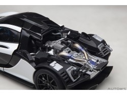 McLaren P1 2013 1:18 bílá - AUTOart