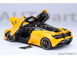 McLaren 720S 2017 1:18 (Volcano Yellow) - AUTOart