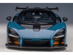 McLaren Senna 2018 1:18 šedá - AUTOart