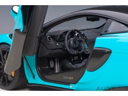 McLaren 600LT 2019 1:18 (Fistral Blue) - AUTOart