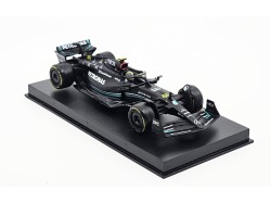 F1 Mercedes-AMG PETRONAS W14 Nr. 44 - 1:43 l. Hamilton - Bburago