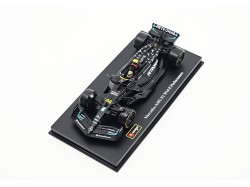 F1 Mercedes-AMG PETRONAS W14 Nr. 44 - 1:43 l. Hamilton - sběratelské balení - Bburago