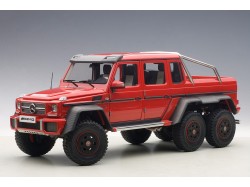 Mercedes-Benz G 63 AMG 6x6 2013 1:18 červená - AUTOart