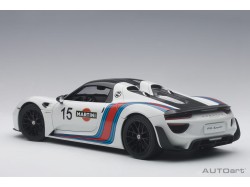 Porsche 918 Spyder 2013 Weissach Package 1:18 bílá Martini - AUTOart