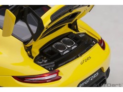 Porsche 911 (991.2) GT2RS 2017 Weissach Package 1:18 žlutá - AUTOart