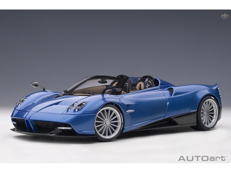Pagani Huayra Roadster 2017 1:18 (Blue Carbon) - AUTOart