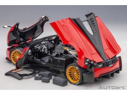 Pagani Huayra Roadster 2017 1:18 červená - AUTOart