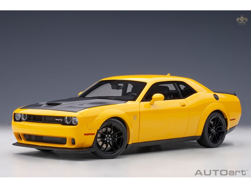 Dodge Challenger SRT Hellcat widebody 2018 1:18 žlutá - AUTOart