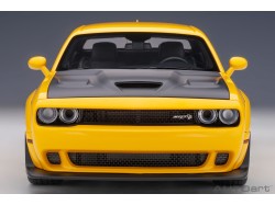 Dodge Challenger SRT Hellcat widebody 2018 1:18 žlutá - AUTOart