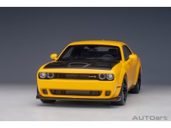 Dodge Challenger SRT Hellcat widebody 2018 1:18 žlutá - AUTOart