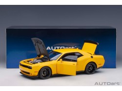 Dodge Challenger SRT Hellcat widebody 2018 1:18 žlutá - AUTOart