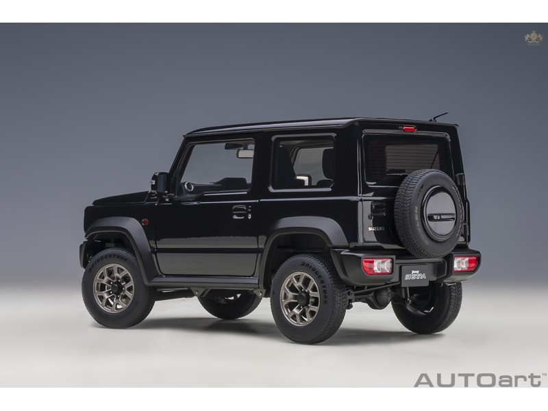 Suzuki Jimny (JB74) SIERRA 1:18 černá - AUTOart