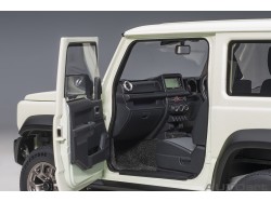 Suzuki Jimny (JB74) SIERRA 1:18 (Pure White Pearl) - AUTOart