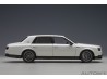 Toyota Century GRMN 2019 1:18 (Pearl White) - AUTOart