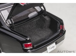 Toyota Century SPECIAL EDITION WITH CURTAIN 2019 1:18 (Black) - AUTOart