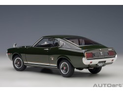 Toyota Celica Liftback 2000 GT (RA25) 1973 1:18 (Moss Green) - AUTOart