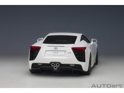 Lexus LFA 2010 1:18 (Whitest White) - AUTOart