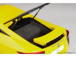 Lexus LFA 2010 1:18 (Pearl Yellow) - AUTOart