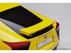 Lexus LFA 2010 1:18 žlutá - AUTOart