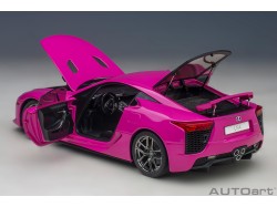 Lexus LFA 2010 1:18 růžová - AUTOart